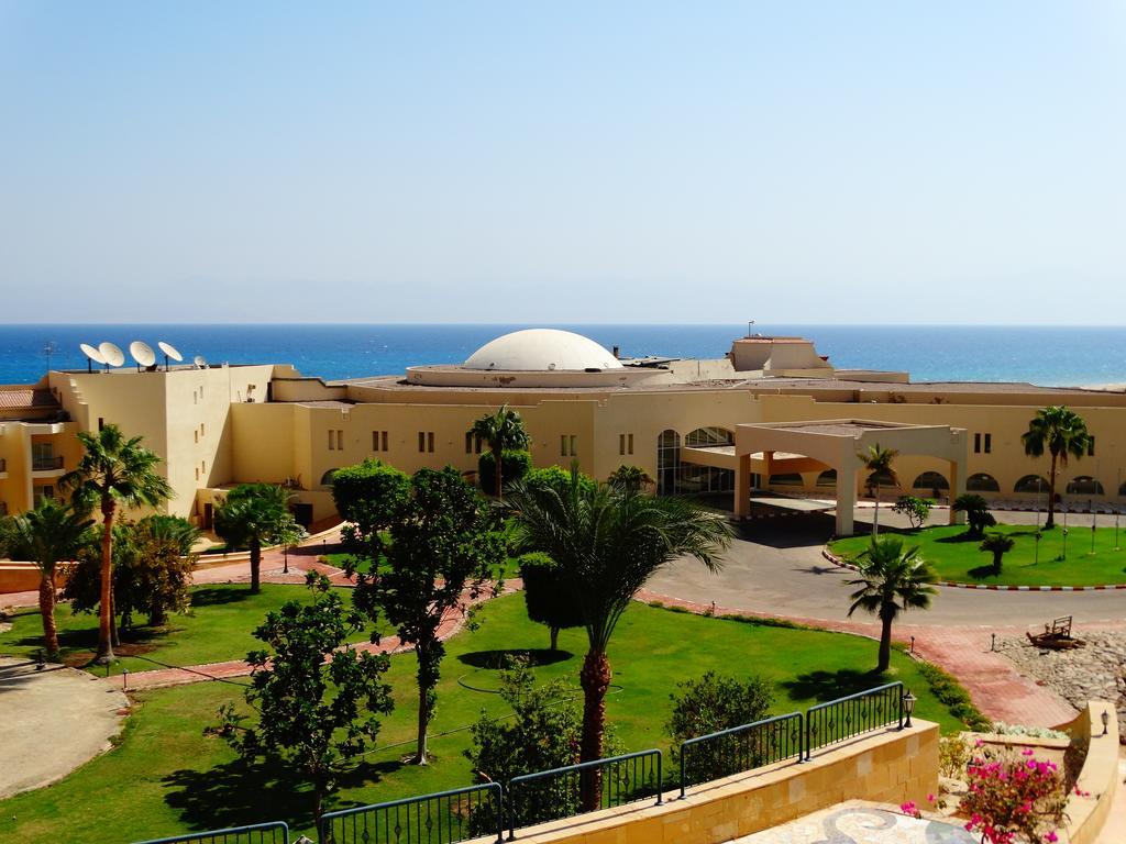 La Playa Beach Resort Taba Extérieur photo